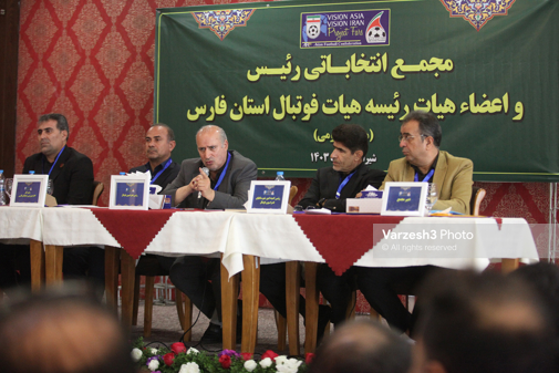 قنبری سکاندار هیات فوتبال استان فارس