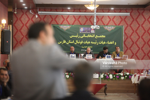 قنبری سکاندار هیات فوتبال استان فارس