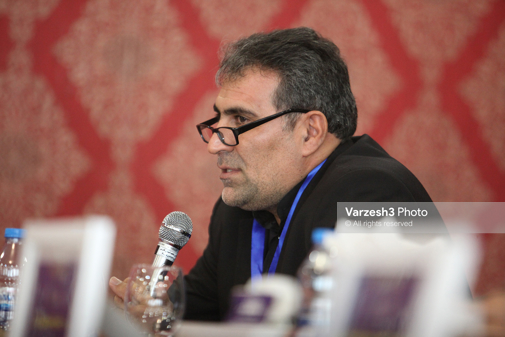 قنبری سکاندار هیات فوتبال استان فارس