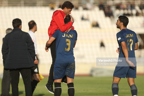 تساوی نفسگیر؛ صدرنشین لیگ متوقف شد!