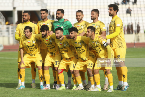 تساوی نفسگیر؛ صدرنشین لیگ متوقف شد!