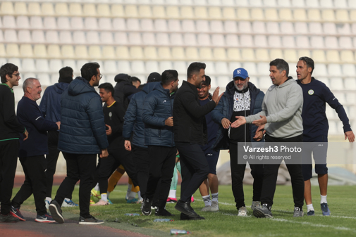 تساوی نفسگیر؛ صدرنشین لیگ متوقف شد!