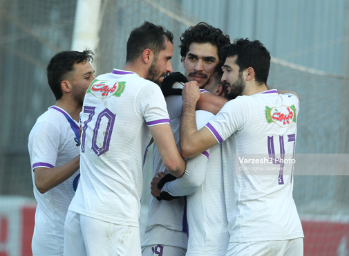 برد بزرگ شاگردان بیاتلو جدول را بهم ریخت