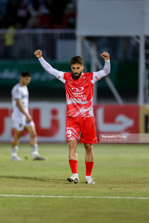 به جا مانده از دیدار با گربه سیاه همیشگی پرسپولیس